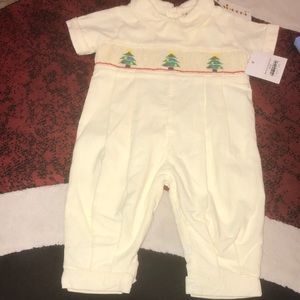 Babeeni boys Christmas trees smocked